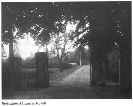 Hofeinfahrt Klamperesch 1900 1000